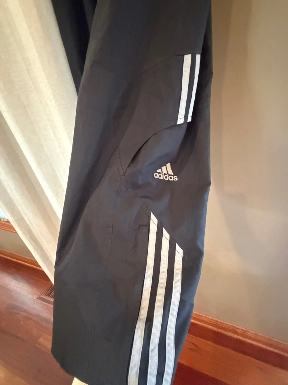 Adidas Men's Black Track Pants, Windbreaker, Adjustable ankle, Size Large